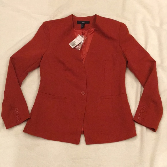 Forever 21 Jackets & Blazers - NWT, Career jacket, long sleeves, Rust